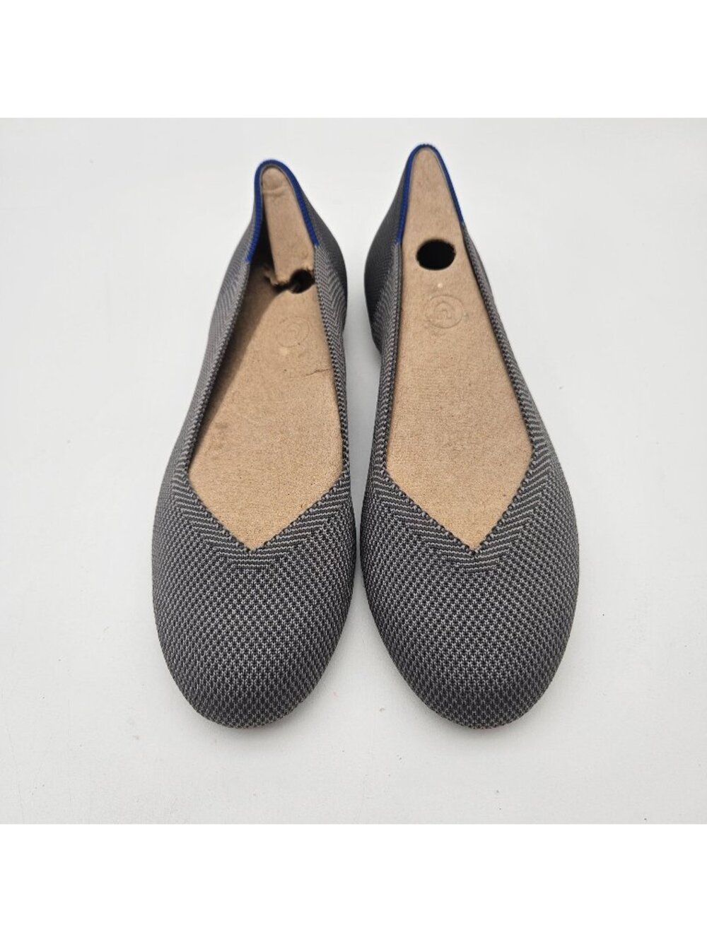 Rothys The Flat Pebble Gray Round Toe Slip On Flats Womens Sz 9 NEW